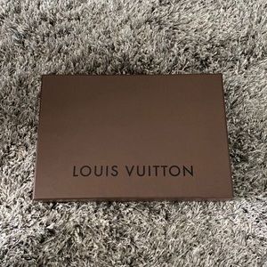 Louis Vuitton box